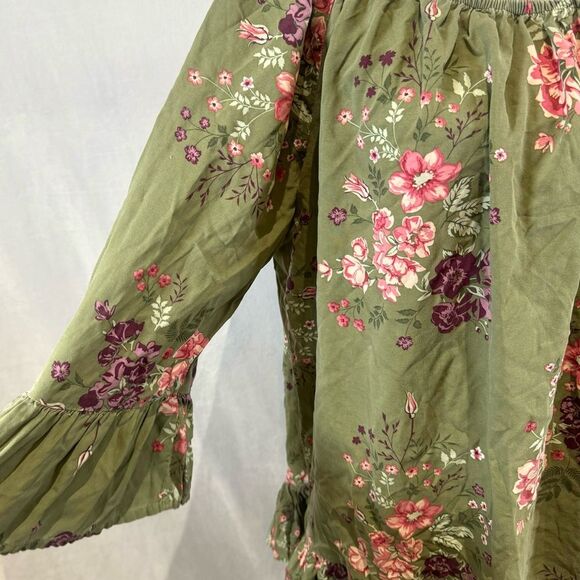Terra & Sky on or off shoulder olive green floral peasant top size 1X - Picture 5 of 9